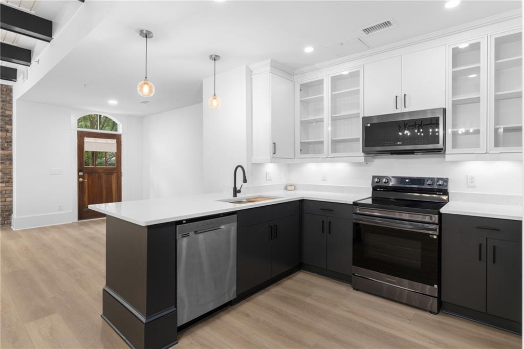 1834 Gordon Manor NE