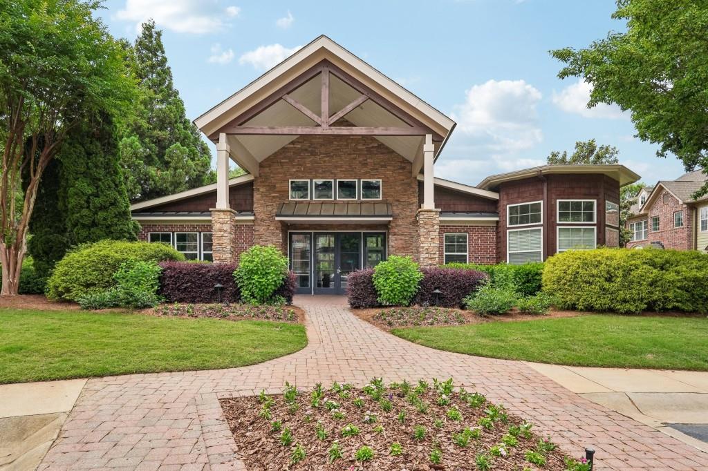 3709 Ashford Creek Hill NE