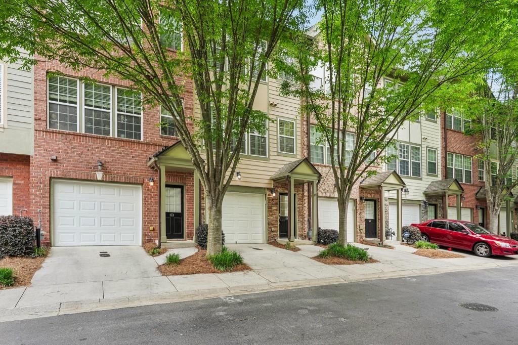 3709 Ashford Creek Hill NE