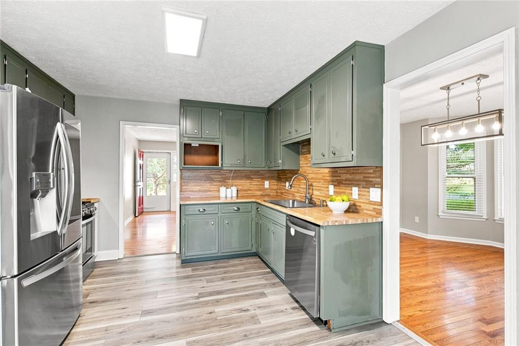 137 Village Court