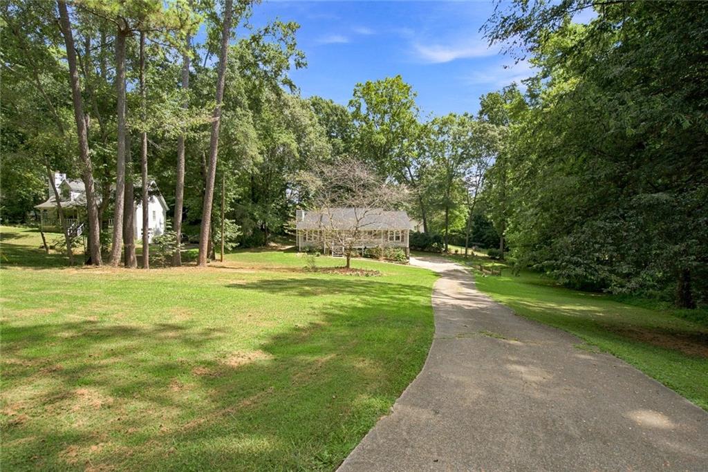 137 Village Court