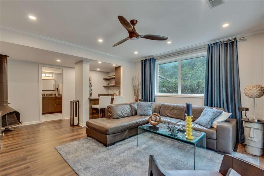 2588 Flair Knoll Drive