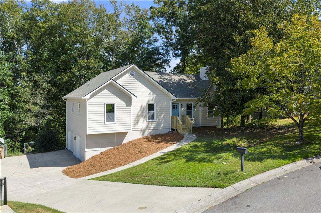 182 Shallow Ridge Lane NE