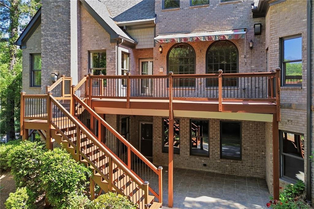 6295 Windward Parkway