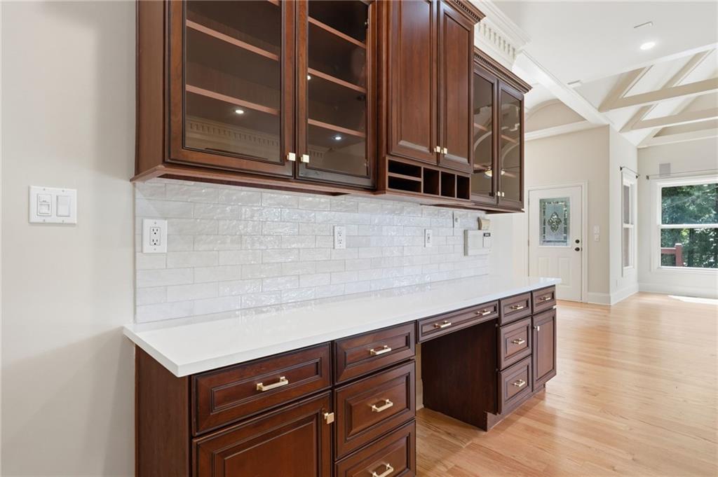 6295 Windward Parkway
