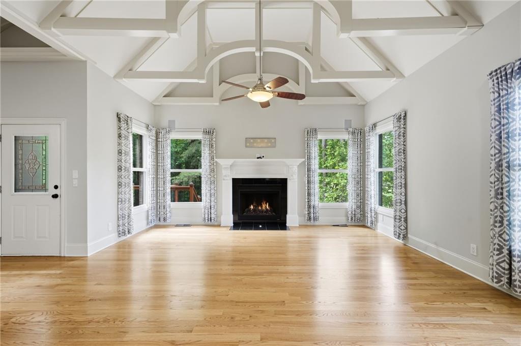 6295 Windward Parkway