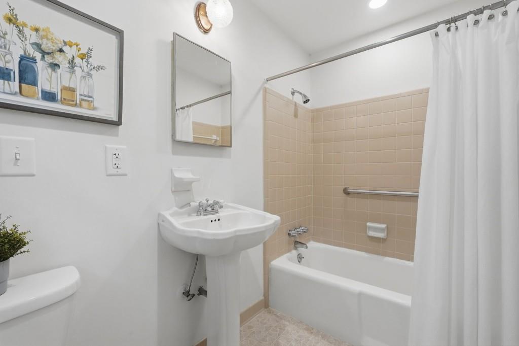 2896 Faraday Court