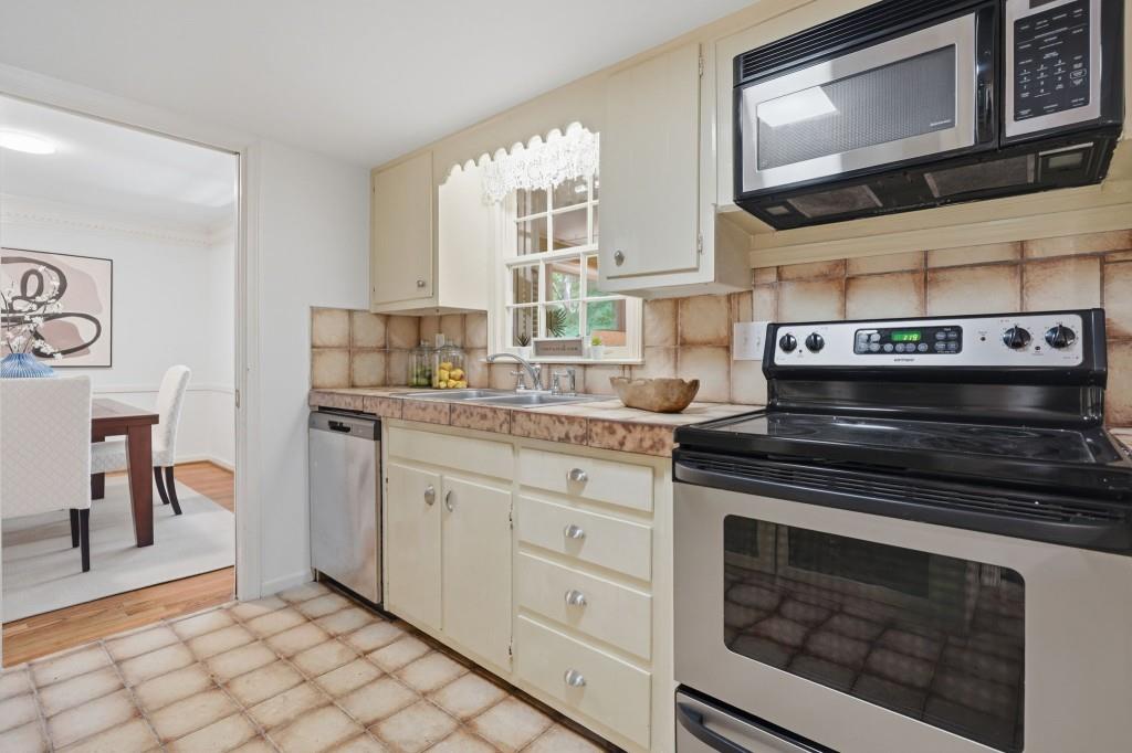 2896 Faraday Court
