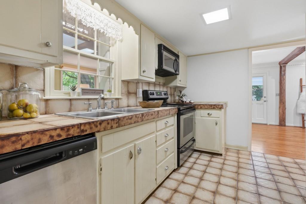 2896 Faraday Court