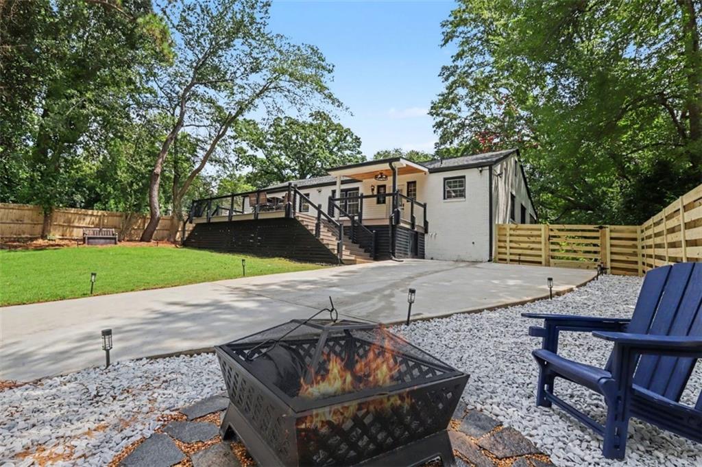 1446 Briarcliff RD. Road NE