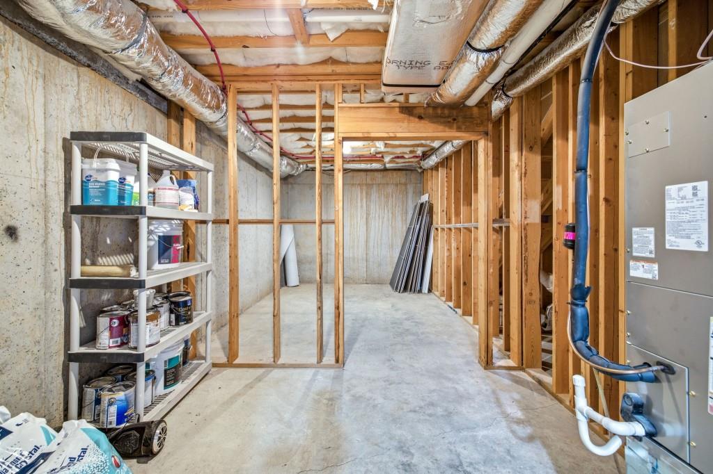 7327 Rocking Chair Lane