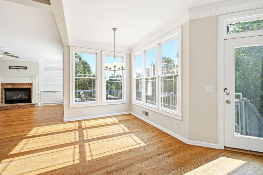 7327 Rocking Chair Lane