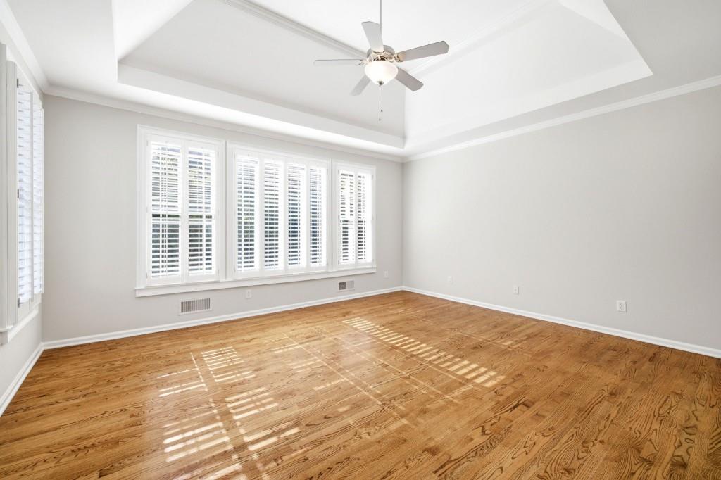 7327 Rocking Chair Lane