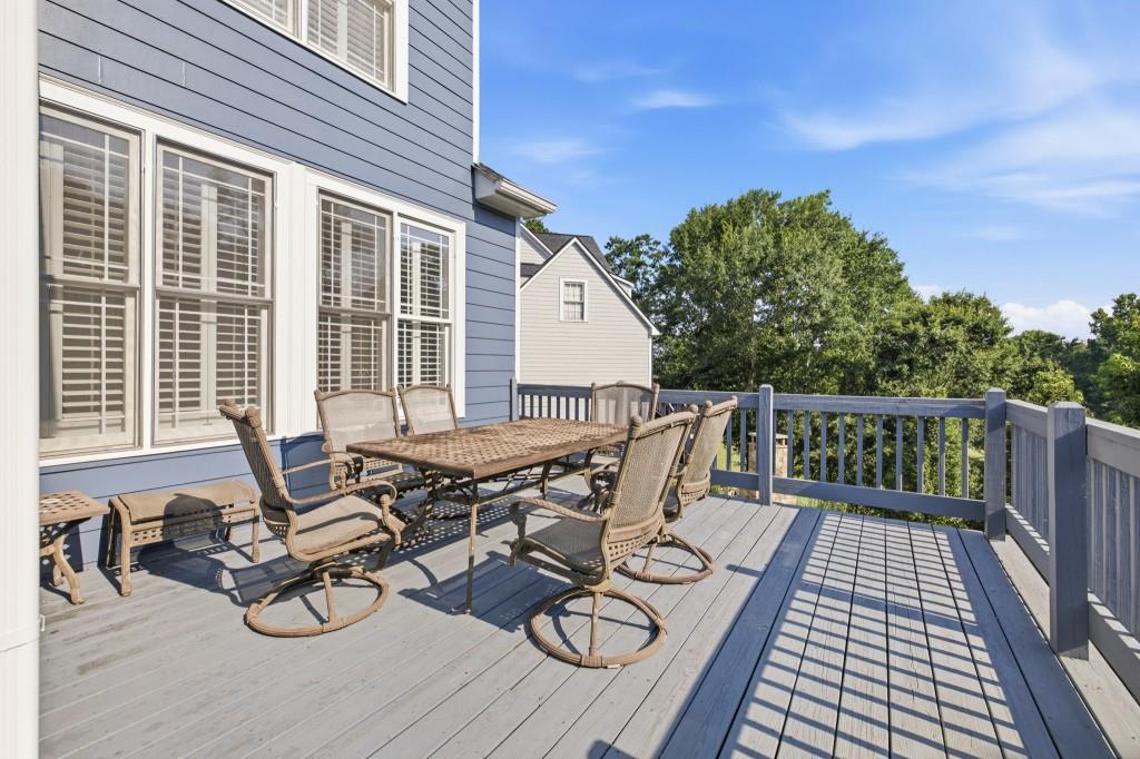 7327 Rocking Chair Lane