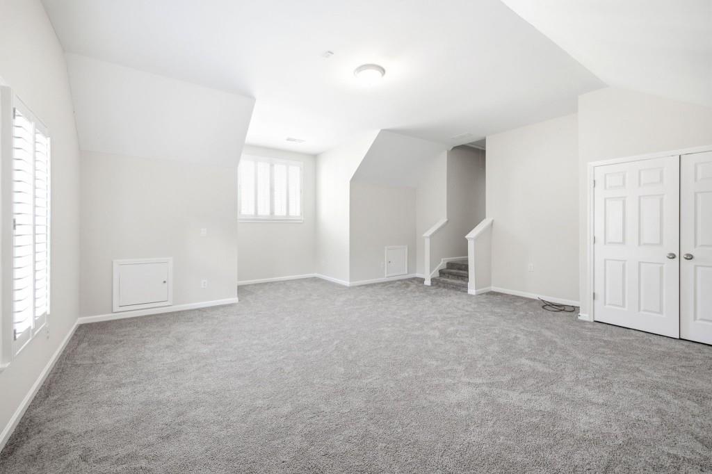 7327 Rocking Chair Lane