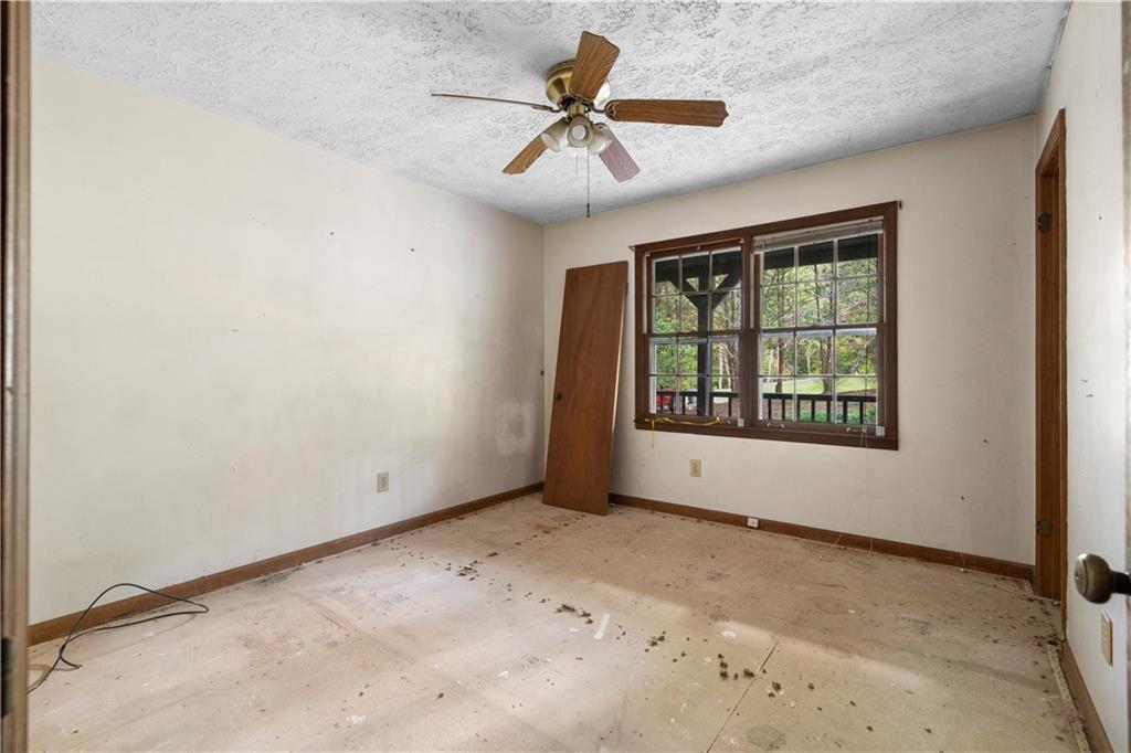 229 Holly Creek Way
