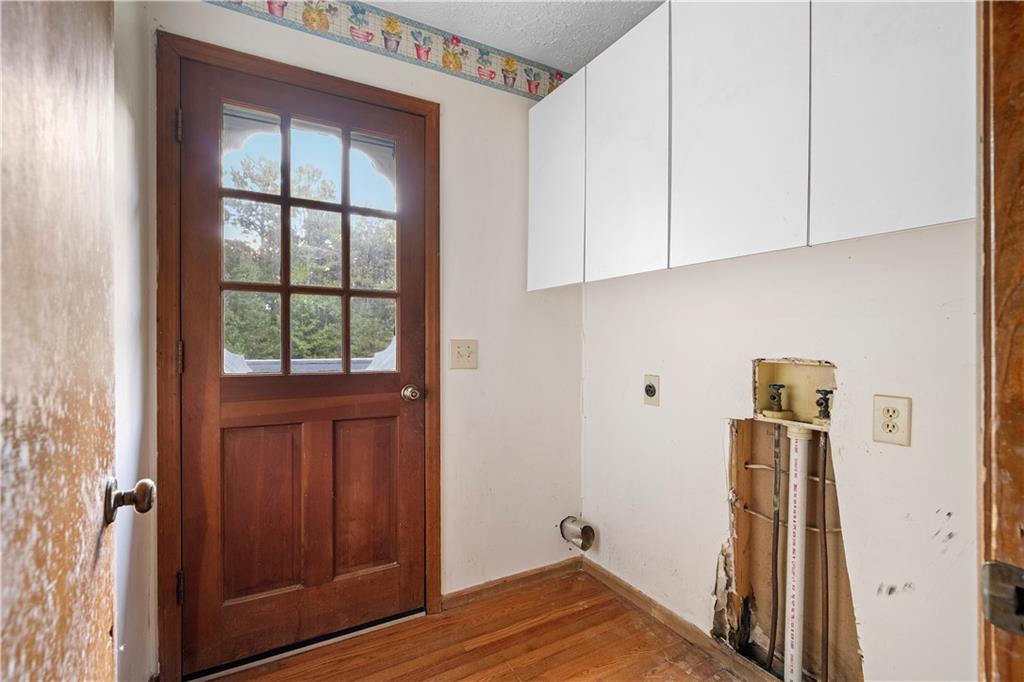 229 Holly Creek Way