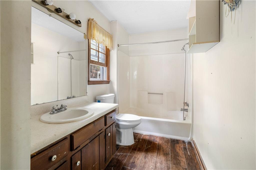 229 Holly Creek Way
