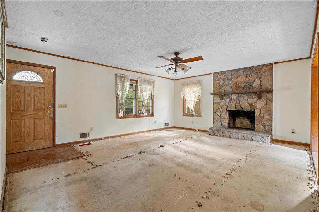 229 Holly Creek Way