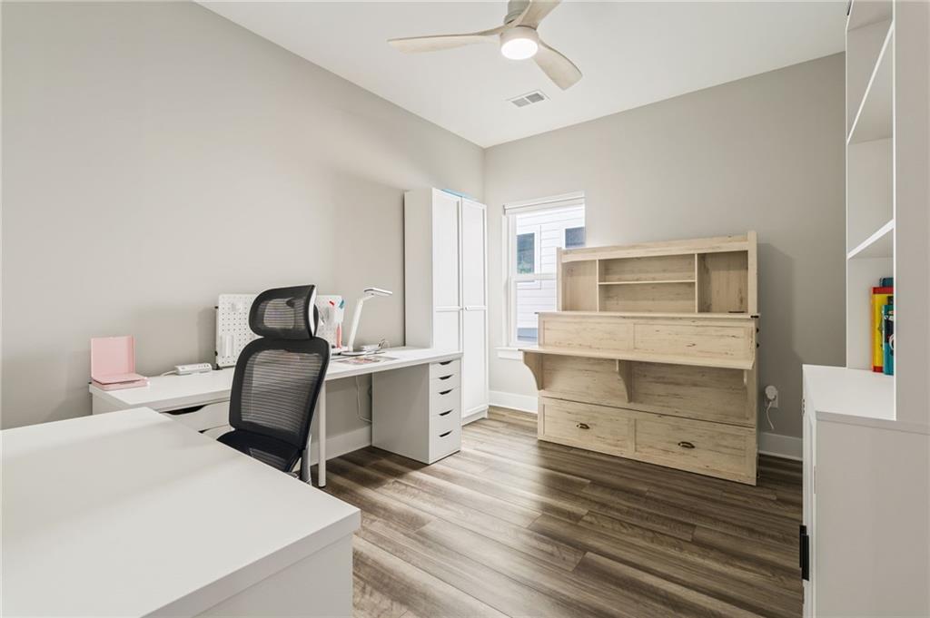 2048 Ripple Park Bend