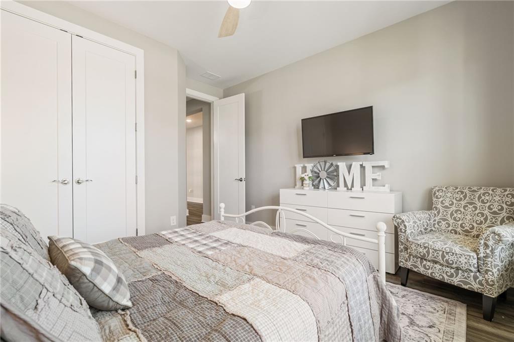 2048 Ripple Park Bend