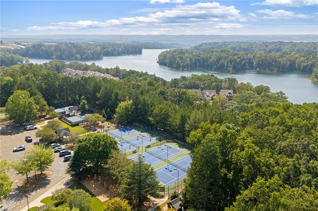 2048 Ripple Park Bend