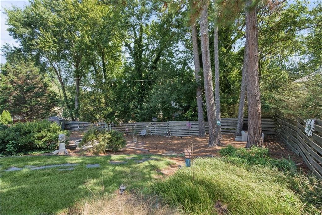 1909 Kemp Road