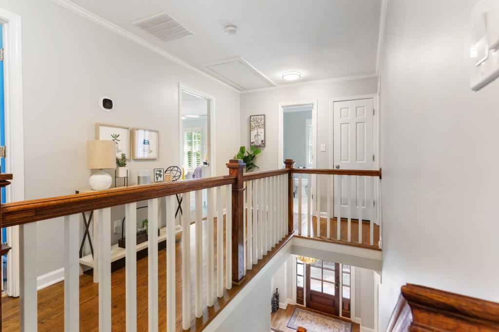 965 Hickory Oak Hollow
