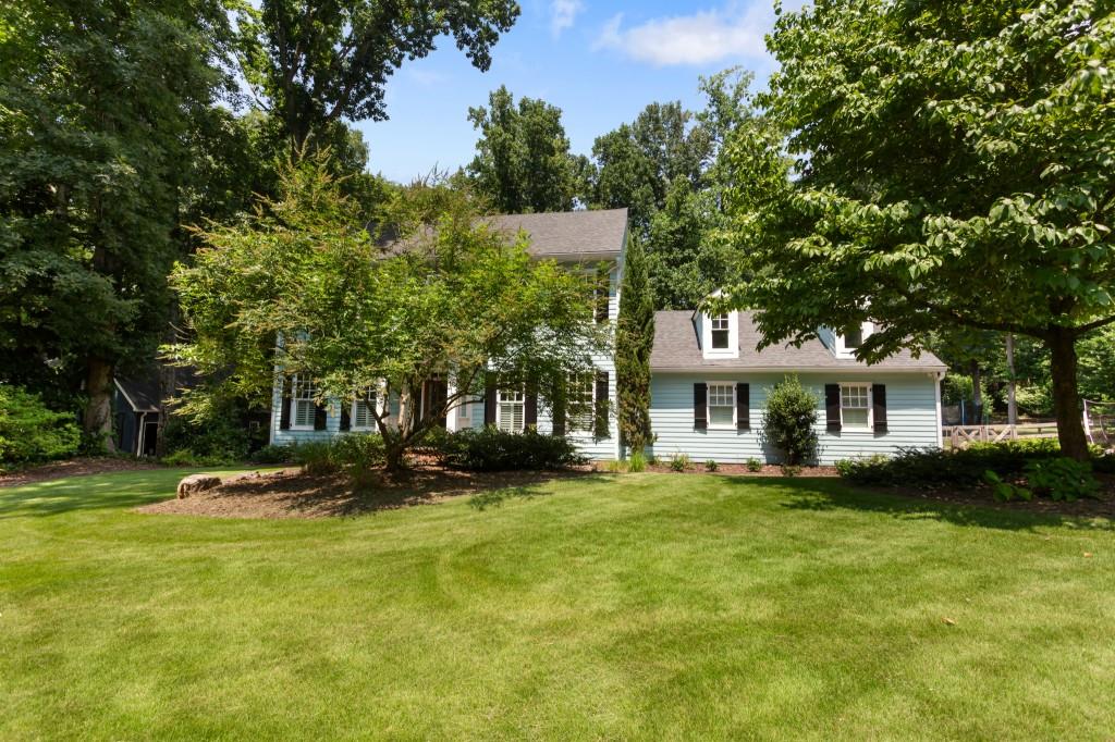 965 Hickory Oak Hollow