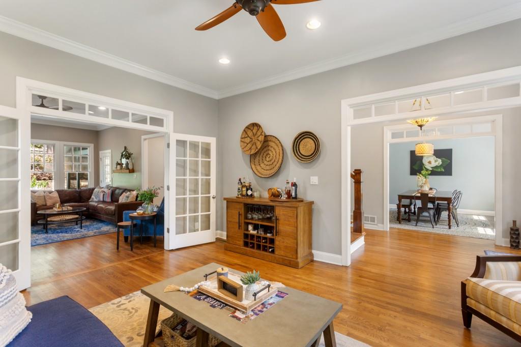 965 Hickory Oak Hollow