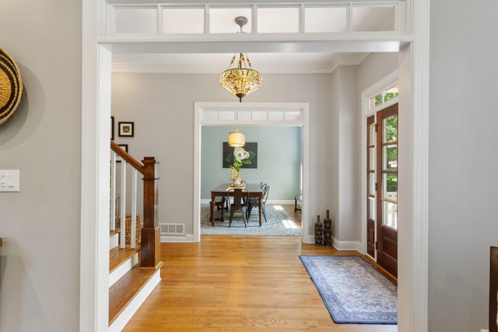 965 Hickory Oak Hollow