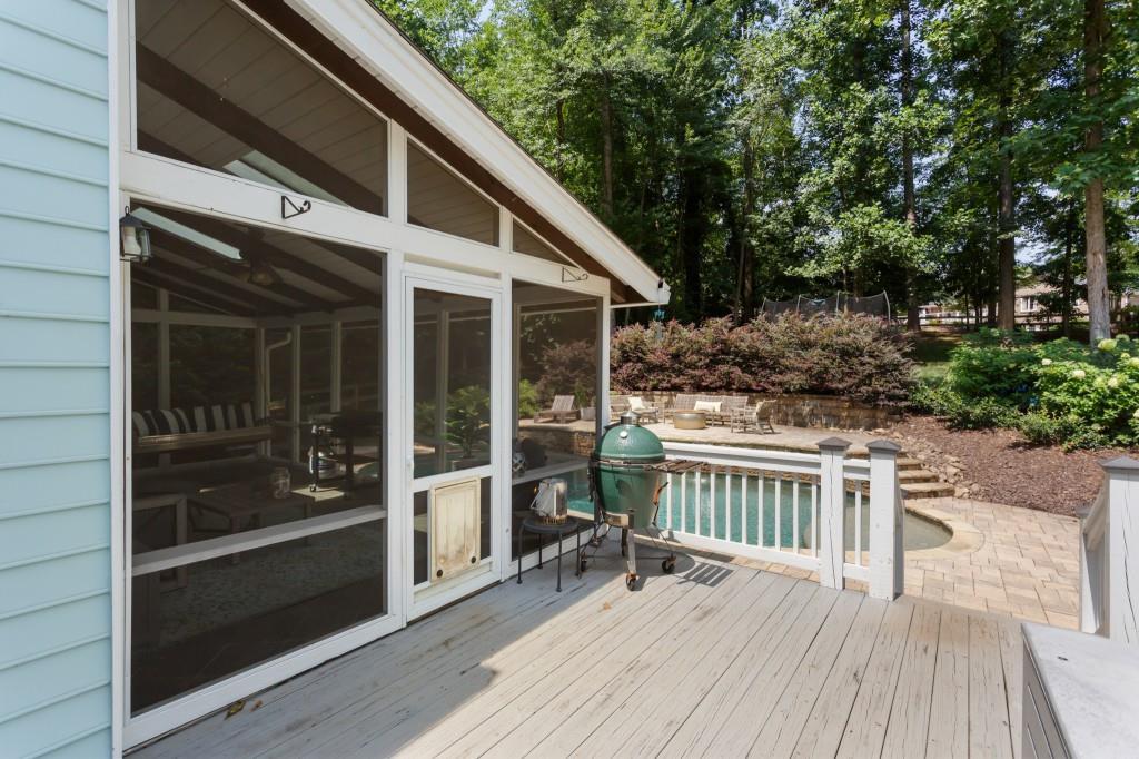 965 Hickory Oak Hollow