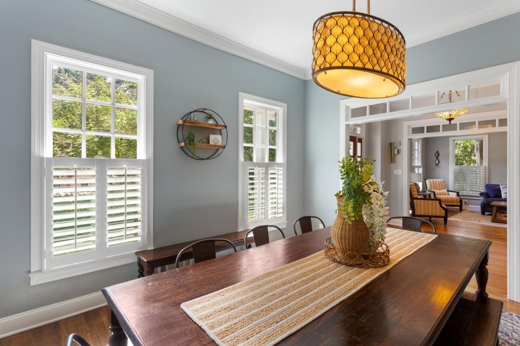 965 Hickory Oak Hollow
