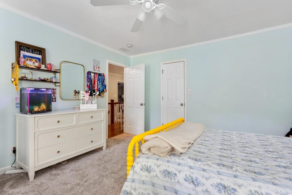 965 Hickory Oak Hollow