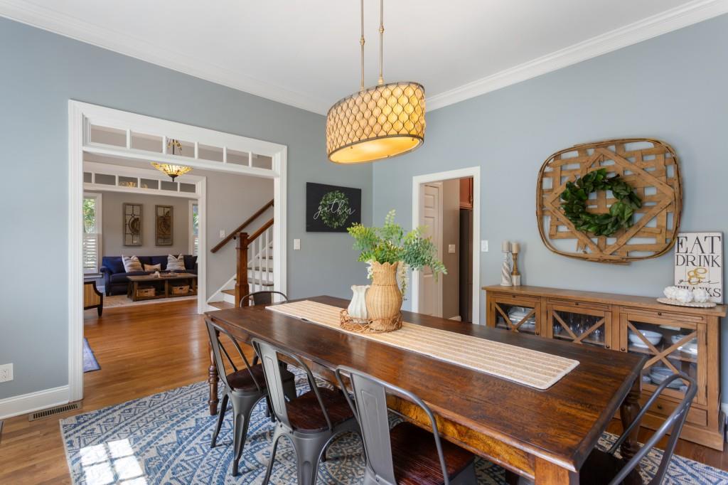 965 Hickory Oak Hollow