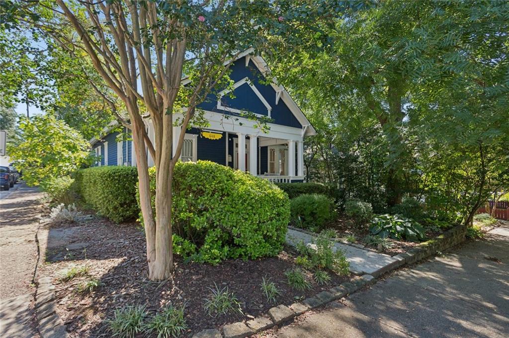 648 Waldo Street SE