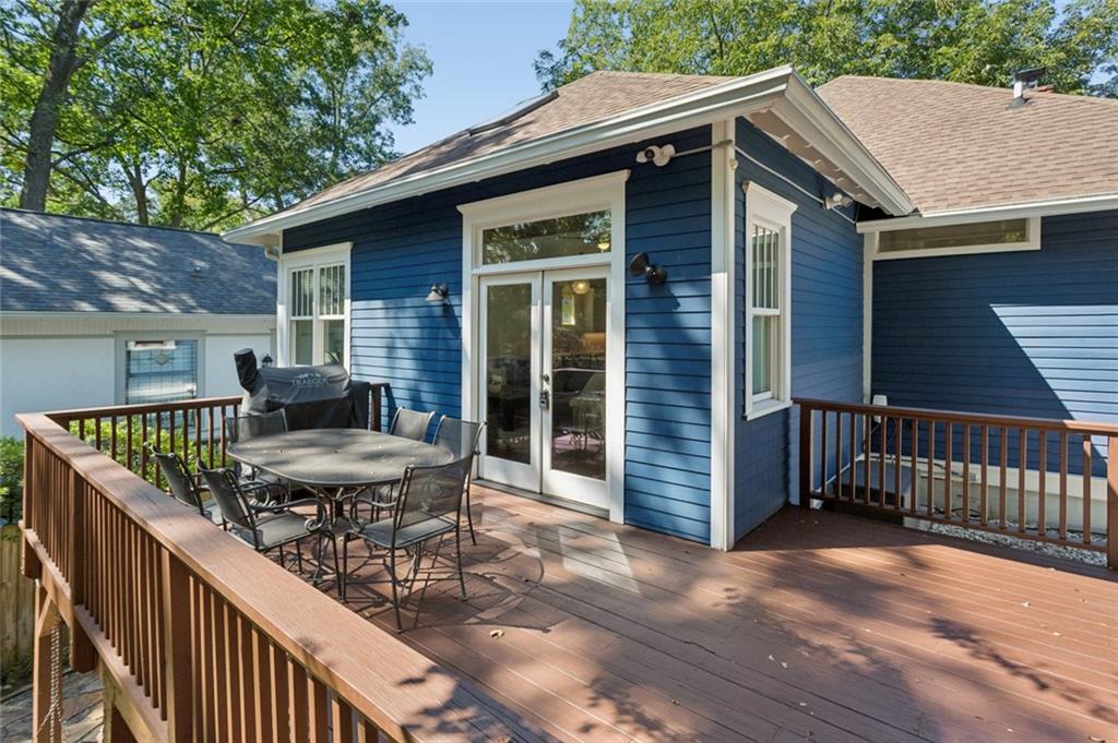 648 Waldo Street SE