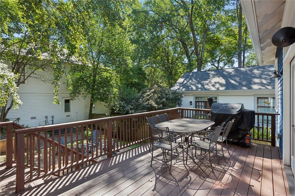 648 Waldo Street SE