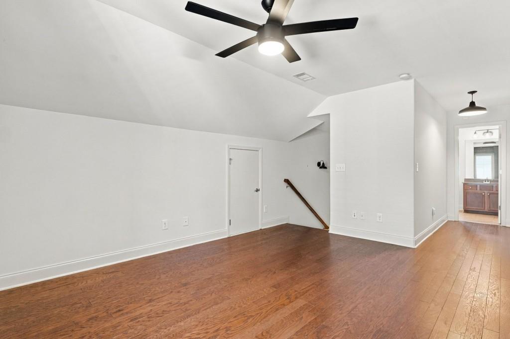 12466 Broadwell Road