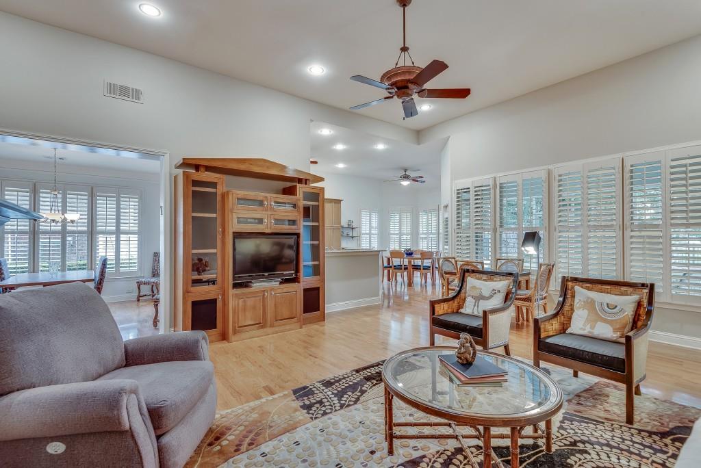 1558 Reserve Circle