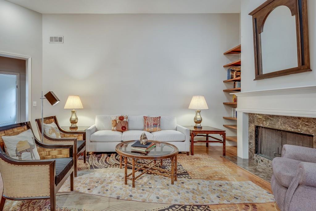 1558 Reserve Circle
