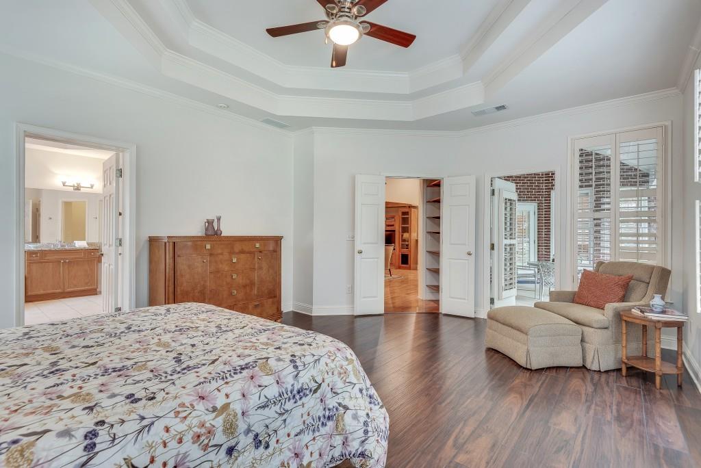 1558 Reserve Circle