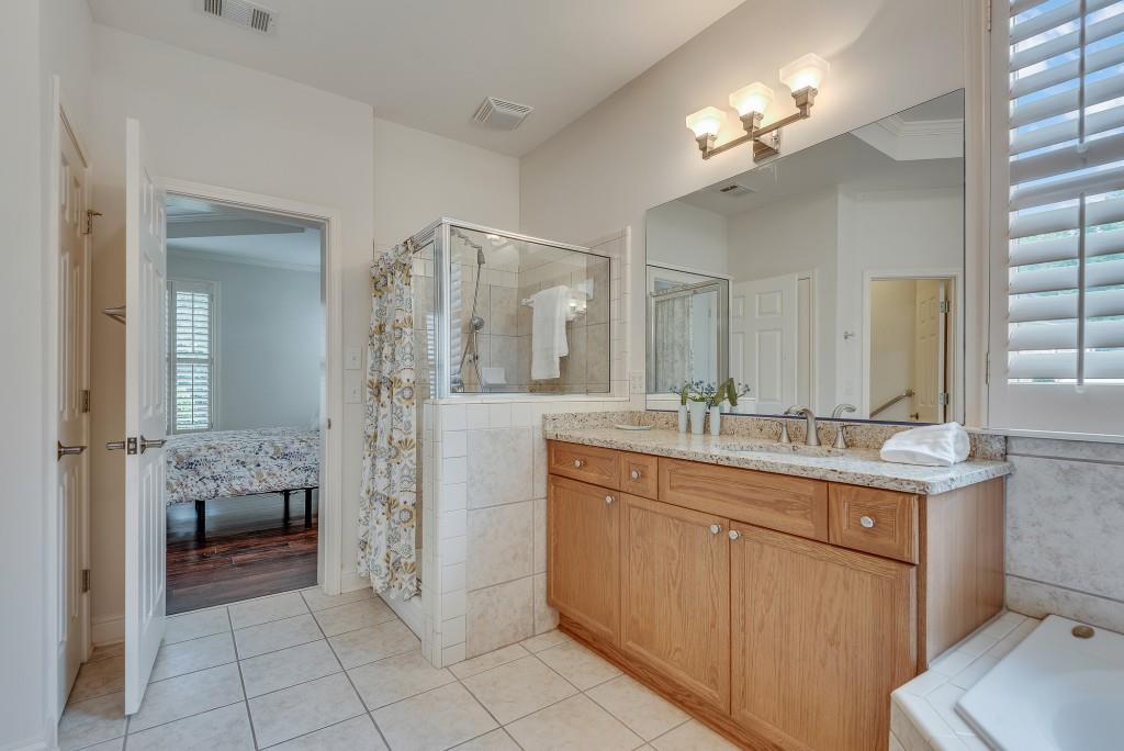 1558 Reserve Circle