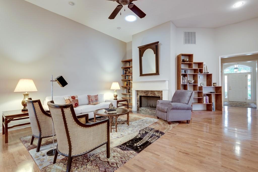 1558 Reserve Circle
