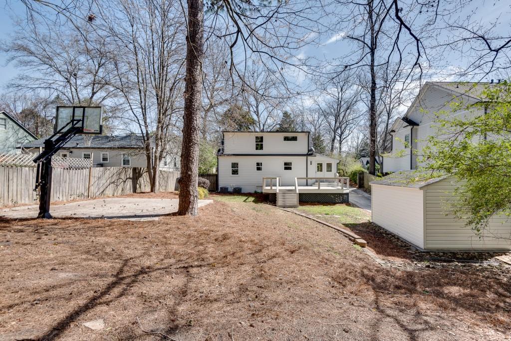 1861 Dyer Circle