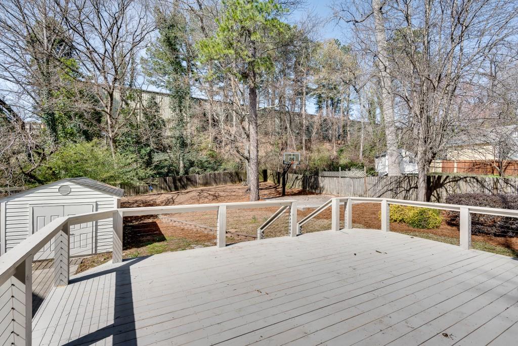 1861 Dyer Circle