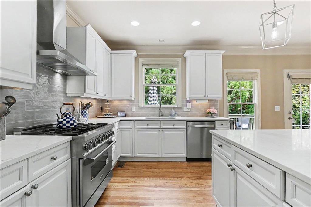 5443 Spey Court