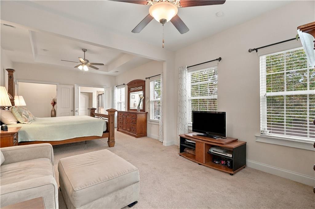 341 Villa Park Circle