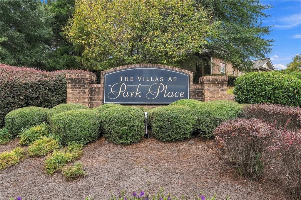 341 Villa Park Circle