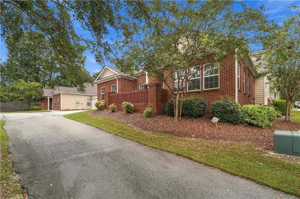 341 Villa Park Circle